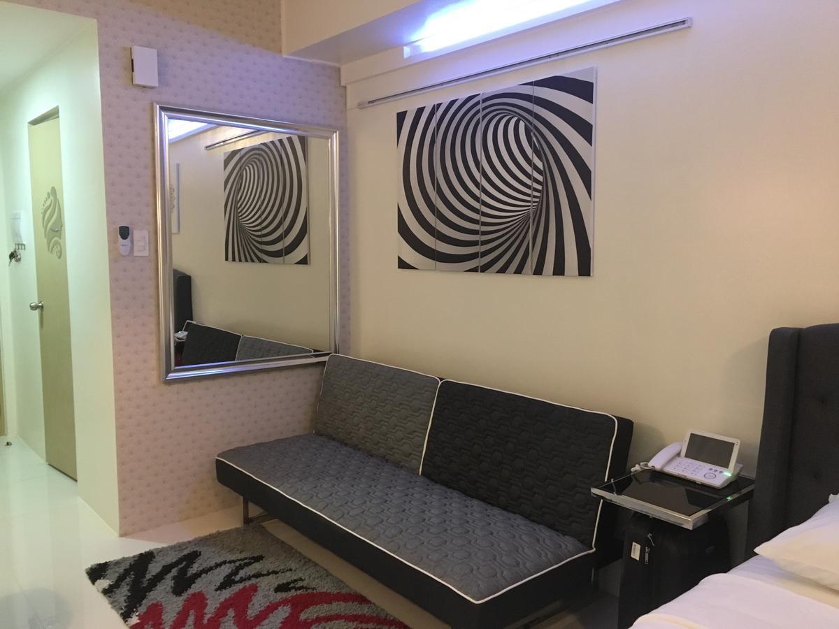 Ferienwohnung Breezy Wind 19TwentySix Tagaytay City Exterior foto